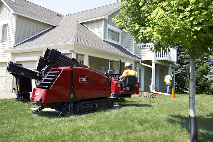 Content Dam Up En Articles 2015 05 Transmission Line Construction Horizontal Directional Drill From Toro Leftcolumn Article Thumbnailimage File