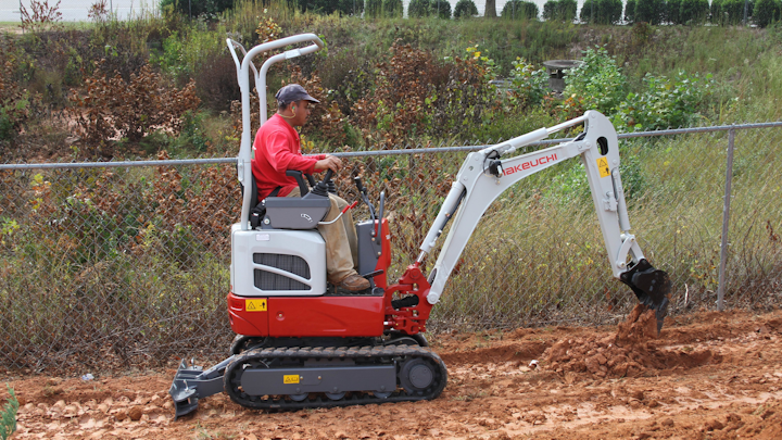 Content Dam Up En Articles 2015 12 Construction Equipment Compact Excavator Enhances Performance Durability Serviceability Leftcolumn Article Thumbnailimage File