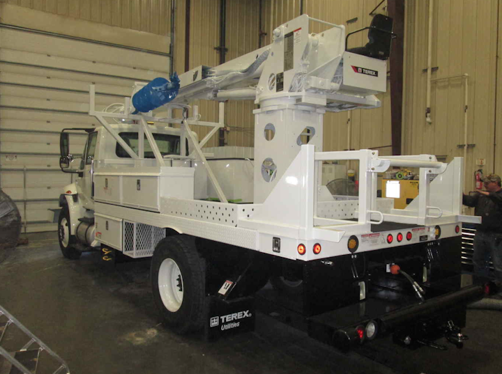 Content Dam Up En Articles 2016 01 Fleet Management New Installation Standards Quickly Deliver Equipment Specs Leftcolumn Article Thumbnailimage File