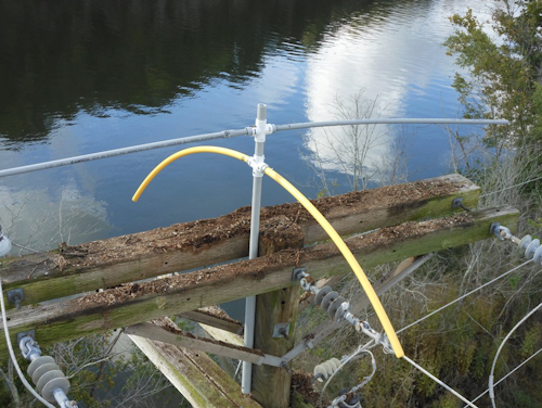 Content Dam Up En Articles 2016 01 Safety Equipment Osprey Raptor Deterrent Minimizes Available Space On Top Of Utility Poles Leftcolumn Article Thumbnailimage File