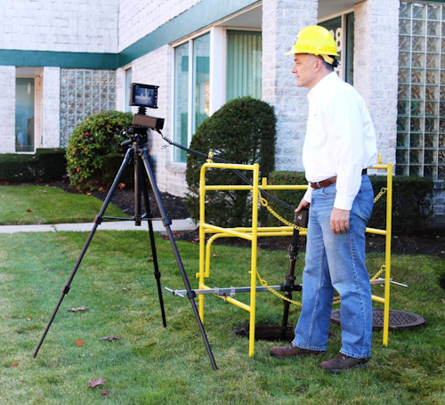Content Dam Up En Articles 2016 01 Safety Equipment Telescoping Video Pole Camera Leftcolumn Article Thumbnailimage File