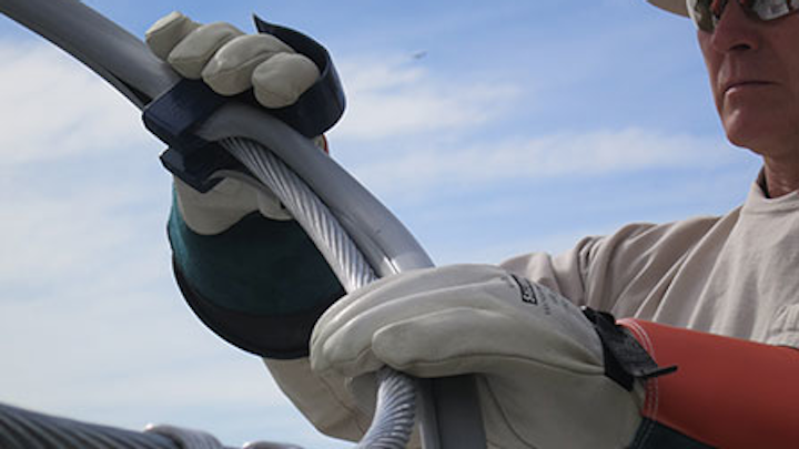 Content Dam Up En Articles 2016 01 Safety Products Prevent Animal And Bird Caused Outages On Powerlines Leftcolumn Article Thumbnailimage File