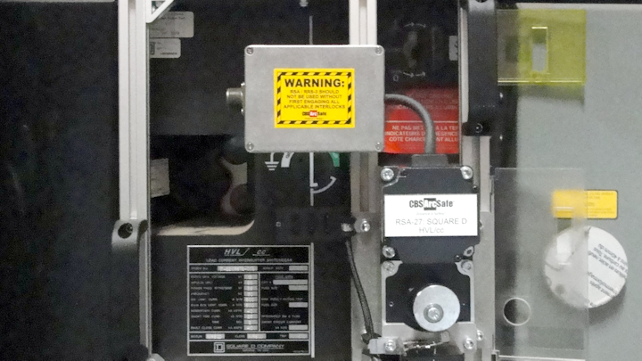 Content Dam Up En Articles 2016 02 Remote Switch Actuator For Square D Hvl Cc Medium Voltage Load Interrupter Switches Leftcolumn Article Thumbnailimage File