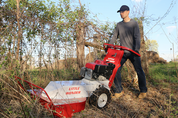 Content Dam Up En Articles 2016 05 Line Maintenance Hydro Brush Cutter Features Hydrostatic Drive With Clutchless Variable Operating Speeds Leftcolumn Article Thumbnailimage File