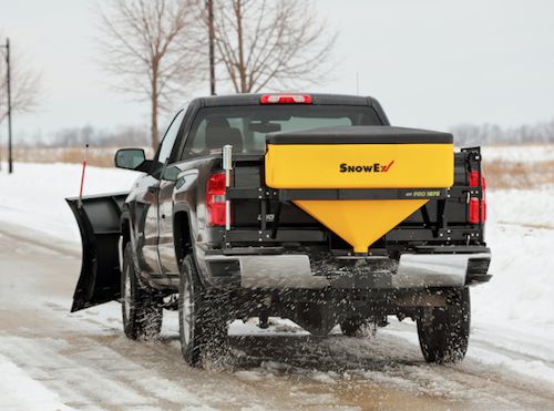 Content Dam Up En Articles 2016 06 Safety Equipment Single Stage Spreaders Apply Salt And De Icing Materials To Roads And More Leftcolumn Article Thumbnailimage File