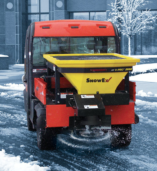 Content Dam Up En Articles 2016 07 Utility Vehicles Spreader Specifically Designed For Use With Utvs Leftcolumn Article Thumbnailimage File
