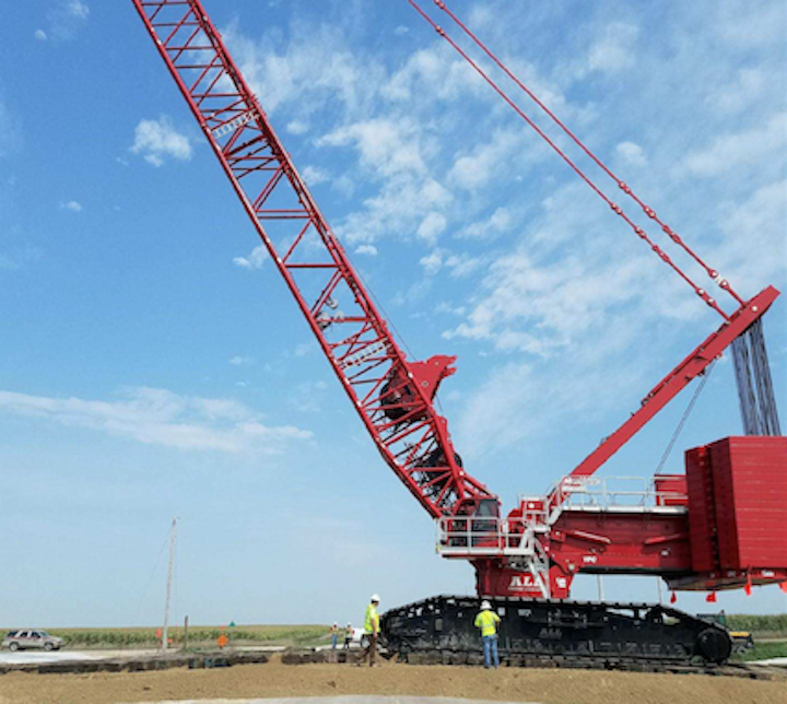 Content Dam Up En Articles 2017 09 Construction Equipment Crawler Cranes Rough Terrain Cranes Are Versatile Leftcolumn Article Thumbnailimage File