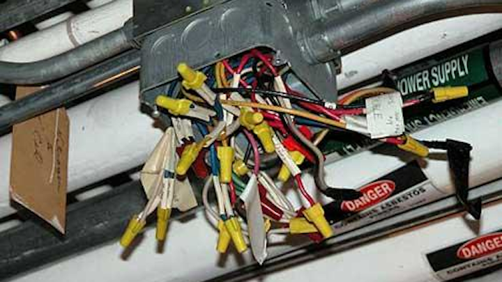 Content Dam Up En Articles 2017 10 Utility Safety Share The Worst Most Dangerous Installments You Ve Ever Worked On Leftcolumn Article Thumbnailimage File