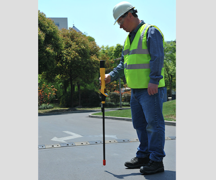 Content Dam Up En Articles 2017 12 Safety Equipment Combination Crop Locator And Ferrous Metal Detector Leftcolumn Article Thumbnailimage File