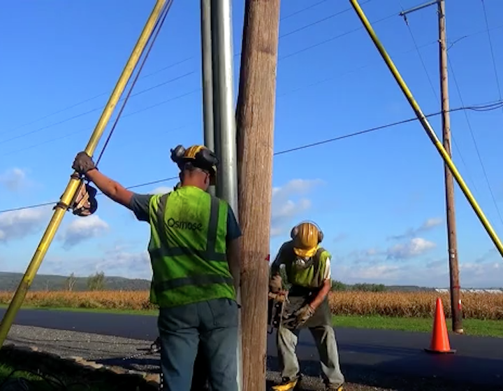 Content Dam Up En Articles 2018 01 Utility Poles Pole Restoration Services Leftcolumn Article Thumbnailimage File