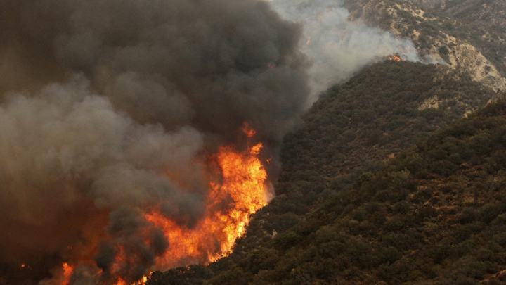 Content Dam Up En Articles Elp Archives 2017 10 Pg E In Emergency Mode As Deadly Wildfires Ravages Nocal Leftcolumn Article Thumbnailimage File